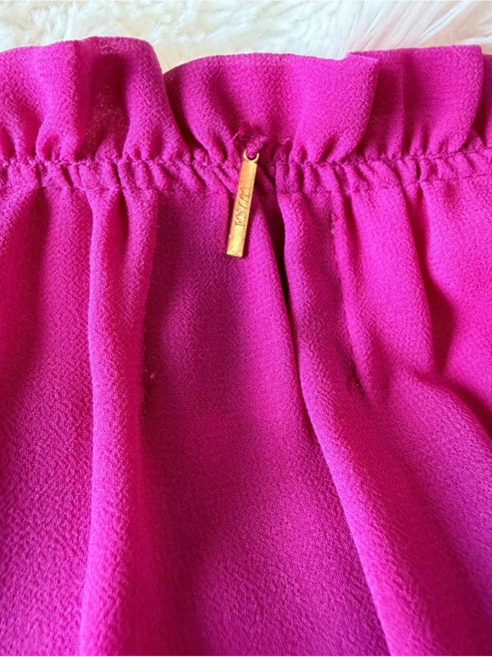 Misa Los Angeles Fuchsia Tiered Mini Dress - Picture 4 of 10